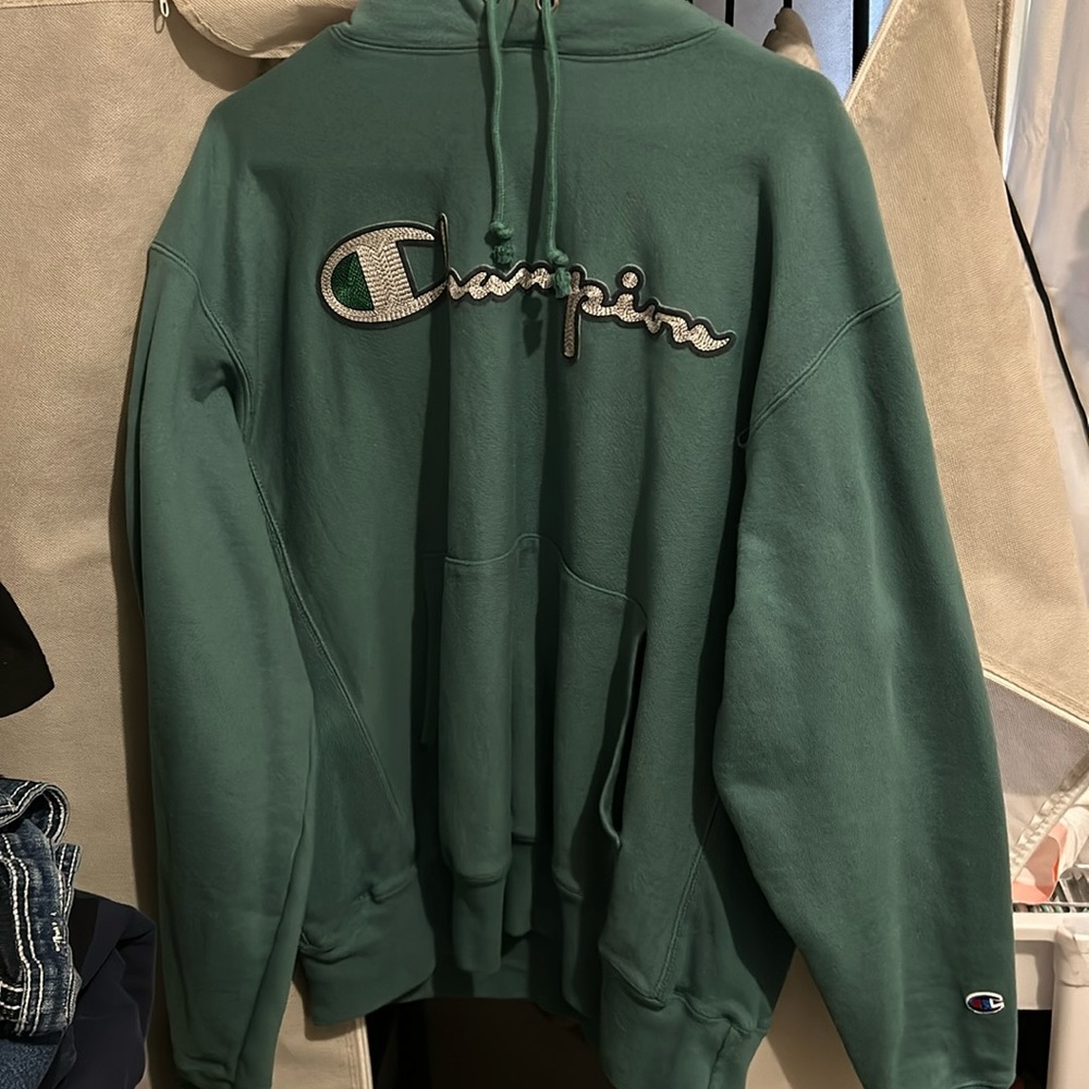 Champion green men’s hoodie